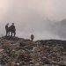 Diduga Dari Gas Metan, TPA Cikundul di Sukabumi Kebakaran