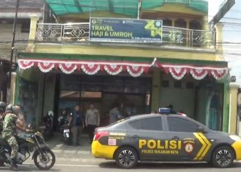 Diturunkan Dari Bus, Ratusan Jemaah Umrah di Sukabumi Gagal Berangkat