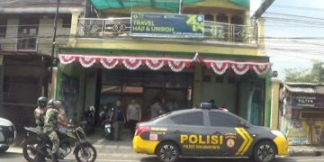 Diturunkan Dari Bus, Ratusan Jemaah Umrah di Sukabumi Gagal Berangkat