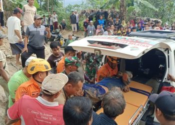 Selamat, Penggali Pasir di Warungkiara Sukabumi Tertimbun Longsoran Tanah