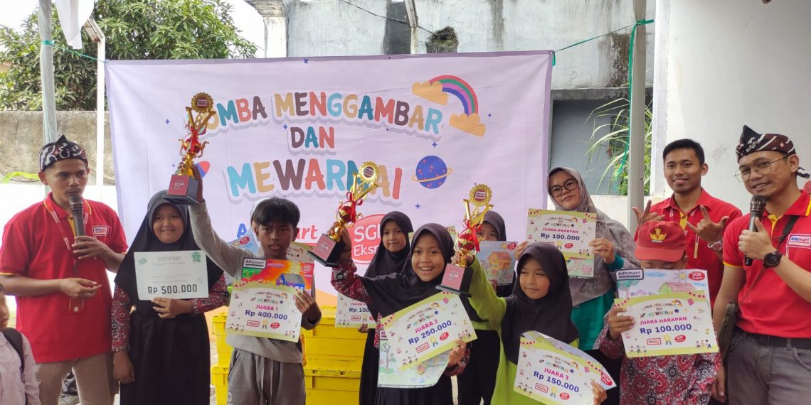 Alfamart Bersama SGM Gelar Lomba Mewarnai & Sahabat Pintar