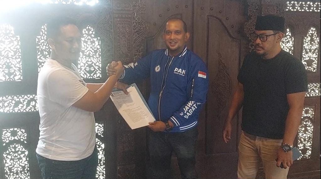 Jelang Pilkada Wali Kota Sukabumi, Haickel Reza Daftar di Partai Amanat Nasional