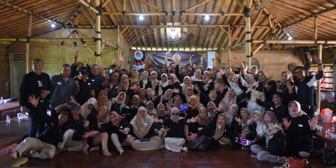 40 Tahun Berpisah, Alumni SMPN1 Kota Sukabumi Angkatan 1983 Gelar Reuni