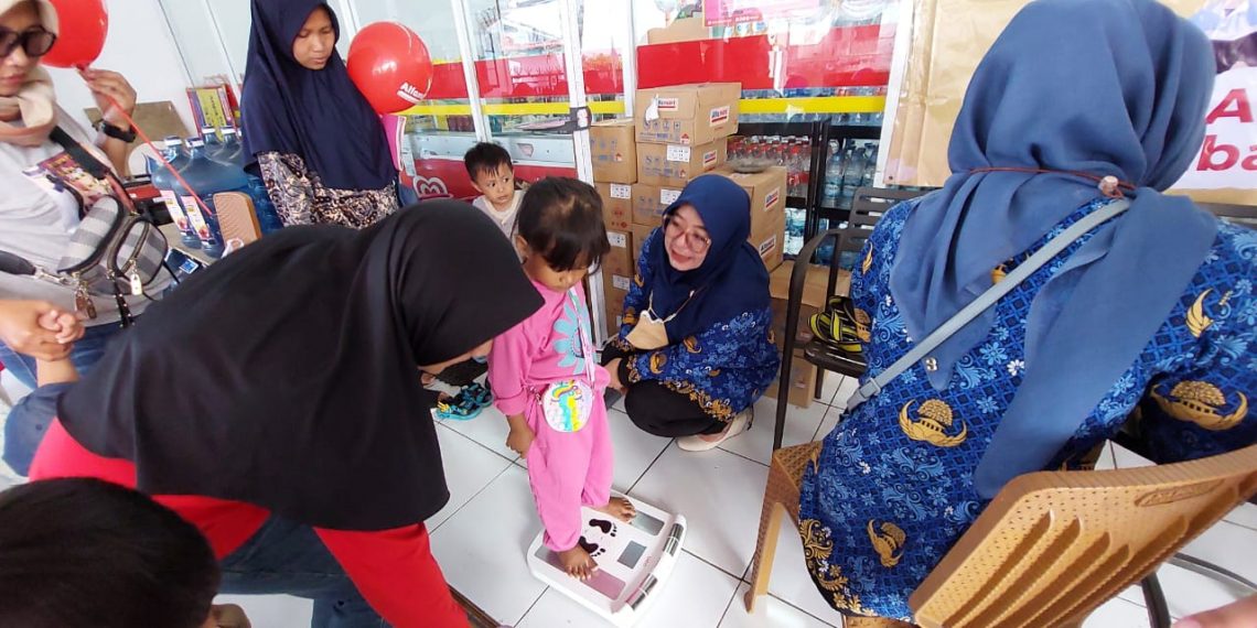Alfamart Jalankan Posyandu untuk 10.000 Anak dan Balita di Indonesia