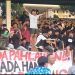 Tiga Kelompok Suporter Beraksi di Stadion Suryakencana