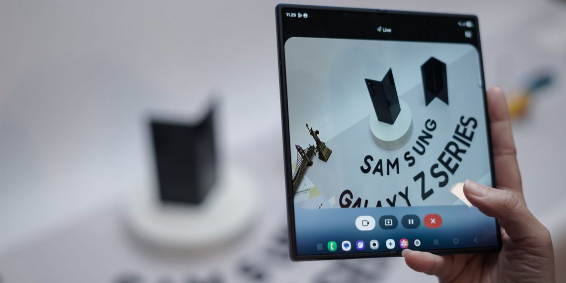 Resmi Dibuka Pre-Order Samsung Galaxy Z Fold7 dan Z Flip7 HP Lipat Tercanggih Dengan Bonus Terbaik