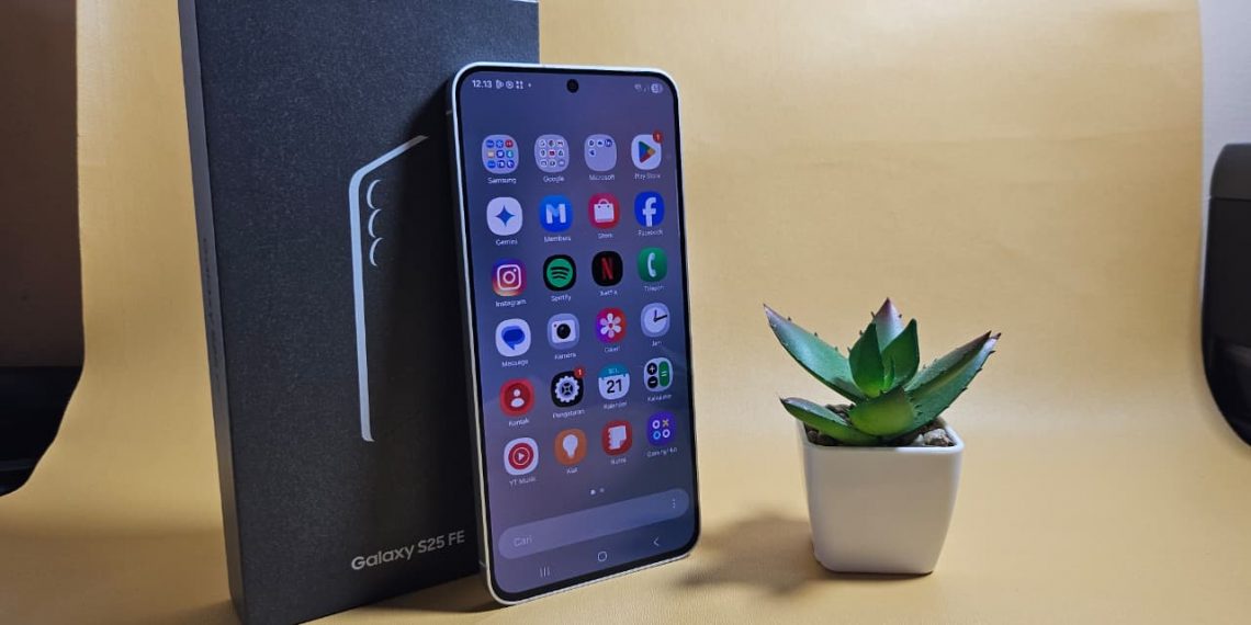 Galaxy S25 FE Editing Foto Layaknya Profesional dengan Gemini AI