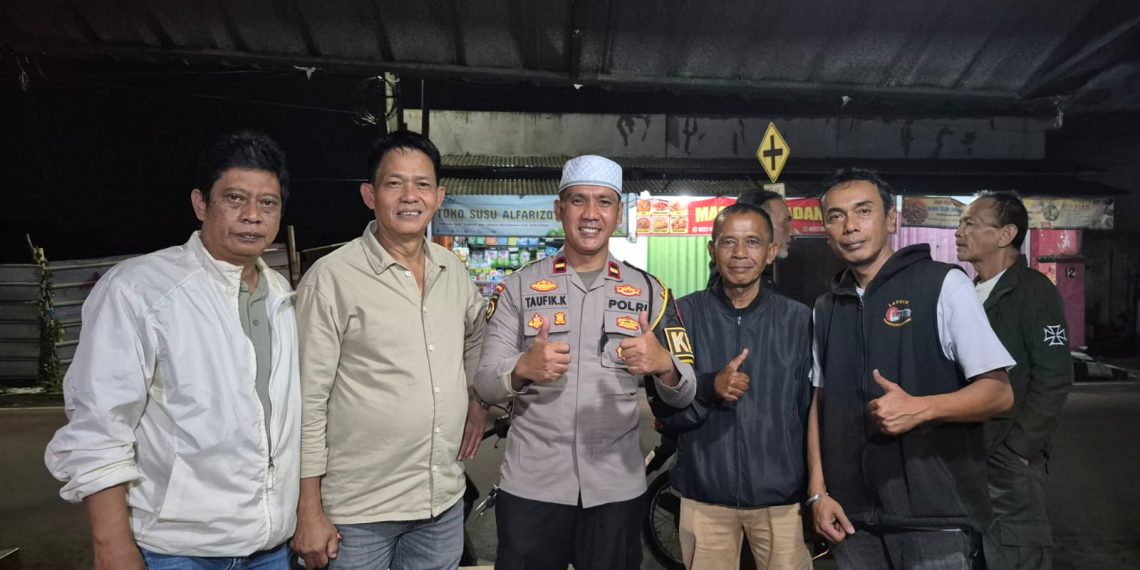 Jamin Keamanan Saat Tarawih, SatSamapta Laksanakan Pengamanan di Masjid At-Tholibin Benteng Kota Sukabumi
