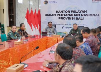 Apresiasi Capaian Jajaran di Bali, Wamen Ossy Tekankan Pentingnya Peningkatan Kualitas Pelayanan dan Data Pertanahan