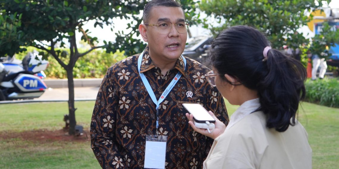 Wamen Ossy Saksikan Penyerahan Denda Administratif Rp11,4 Triliun oleh Satgas PKH sebagai Wujud Penyelamatan Kekayaan Negara