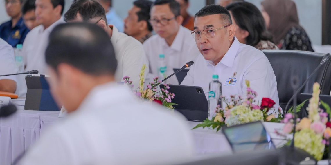 Wamen Ossy: Revisi RTRWN Jadi Kunci Percepatan Pengembangan Jaringan Kereta Nasional
