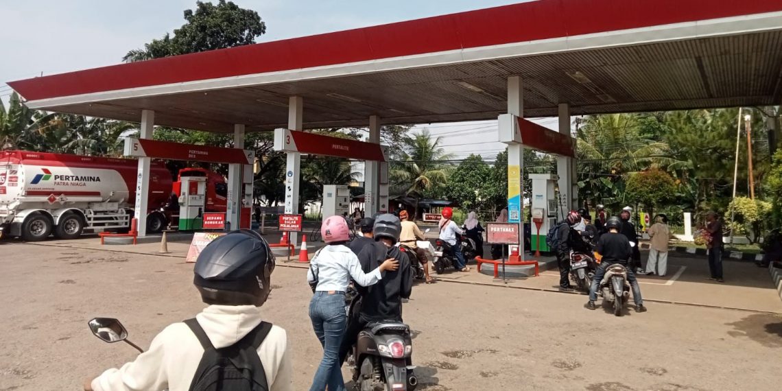 Pertamina Patra Niaga RJBB Pastikan Distribusi Solar di Lebak Aman, Antrean SPBU Kondusif