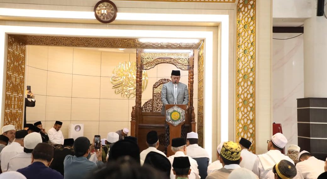 Jadi Khatib Iduladha, Menteri Nusron Sampaikan Pesan untuk “Sembelih” Ego dan Keserakahan