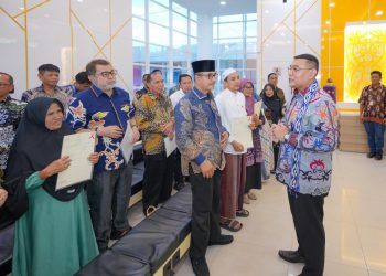 Berikan Pengarahan di Kantah Kota Samarinda, Wamen Ossy: ATR/BPN Harus Jadi Solusi Atas Pembangunan di Kalimantan Timur