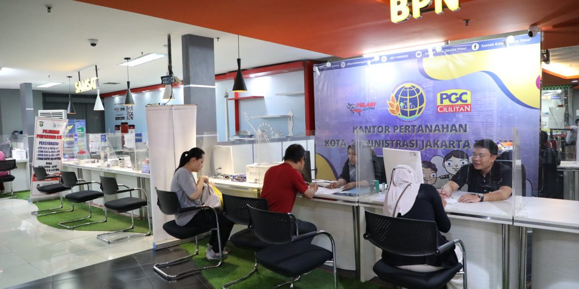 Dulu Mengira Rumit, Kini Pensiunan PNS Mantap Urus Sertipikat Tanah Sendiri