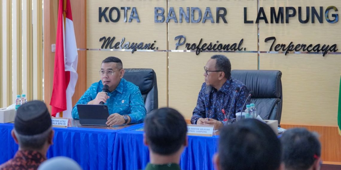 Sambangi Lampung, Wamen ATR/Waka BPN: Pelayanan di Loket Jadi Tolok Ukur Keberhasilan Kantah