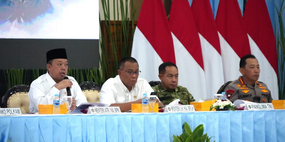 Menteri Nusron Peringatkan Pengusaha: Kebakaran Lahan Dapat Batalkan HGU