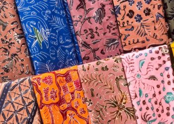 Semarak Hari Batik Nasional, Pertamina Patra Niaga RJBB Dukung Batik Binar Lestarikan Batik Complongan Indramayu